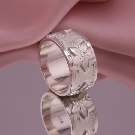 Blumenring aus Silber breit